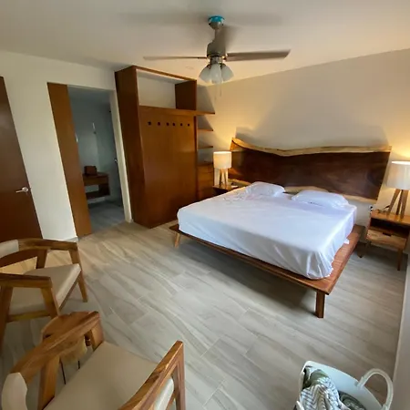 Full Space, 6 Condo Building